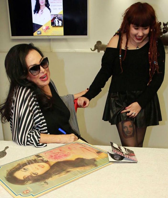 Türkan Şoray'ı şaşırtan dövme