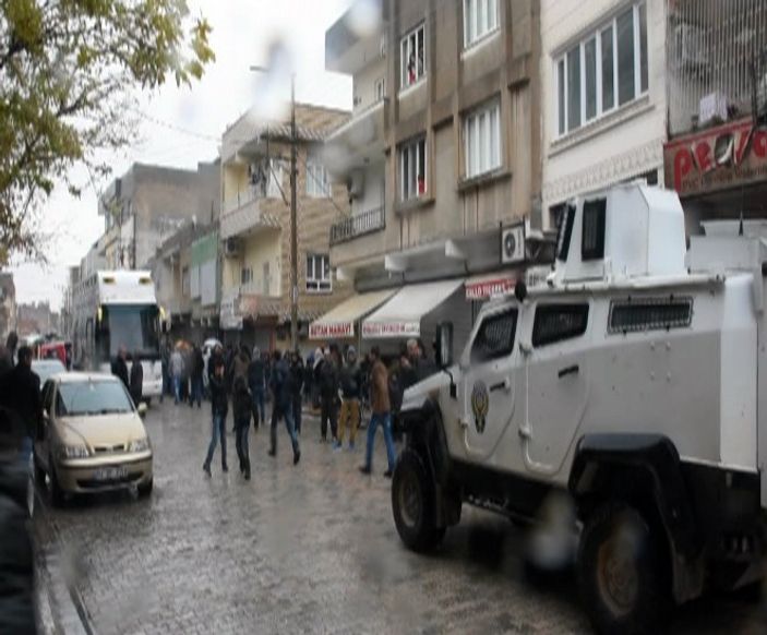Mardin'de terörist cenazesinde olaylar çıktı