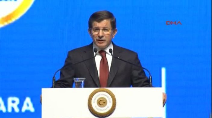 Başbakan Davutoğlu'ndan HDP'li belediyelere sert sözler