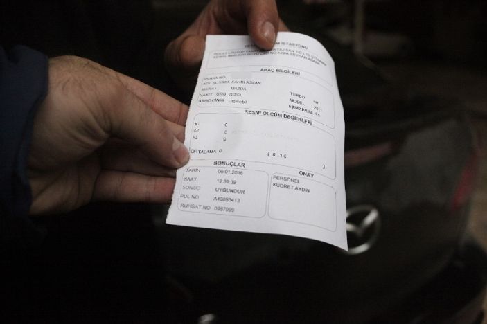 Adanalı usta emisyonu sıfırladı müşteri egzoz suyunu içti