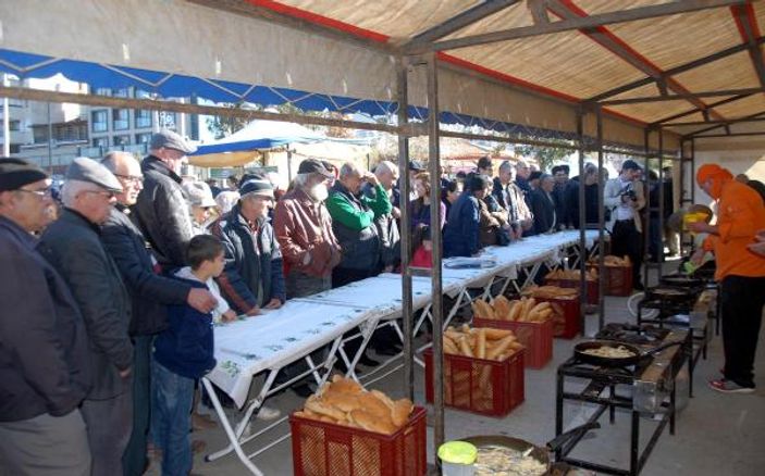 Vatandaşlar hamsi şenliğinde buluştu