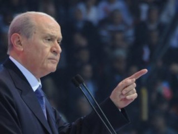 MHP'de Bahçeli muhalifleri 543 imza topladı