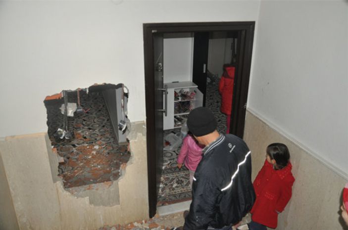 PKK'nın Silopi'ye verdiği zarar vatandaşları şoke etti