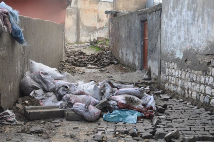 PKK'nın Silopi'ye verdiği zarar vatandaşları şoke etti