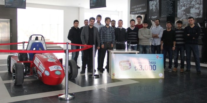 Uludağ Üniversitesi öğrencileri Rusya'dan ödülle döndü