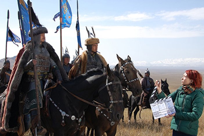 Kazakların tarihi dizi oluyor İZLE