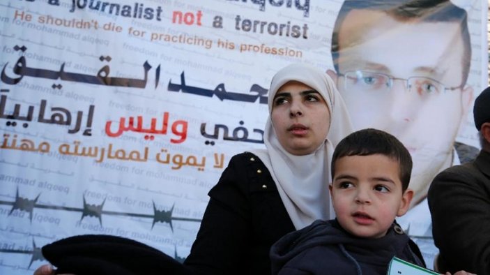Açlık grevindeki Filistinli gazeteci artık konuşamıyor