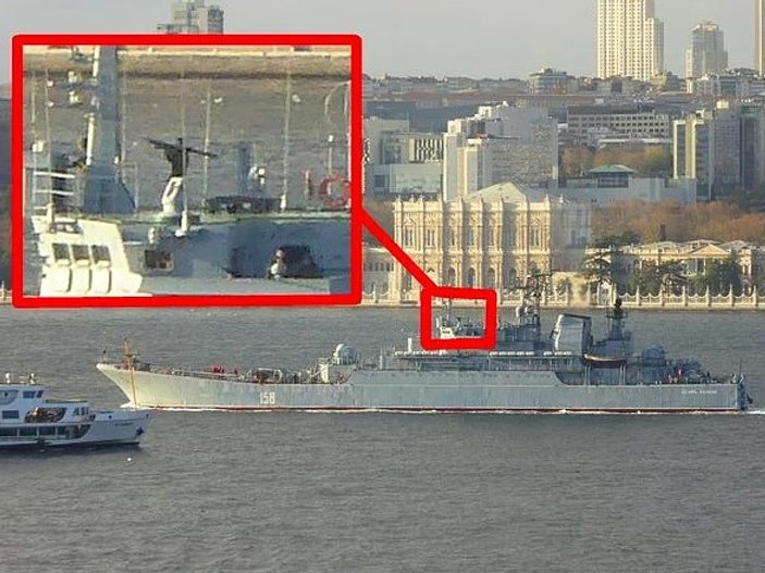 Türk boğazlarından geçen Rus gemileri