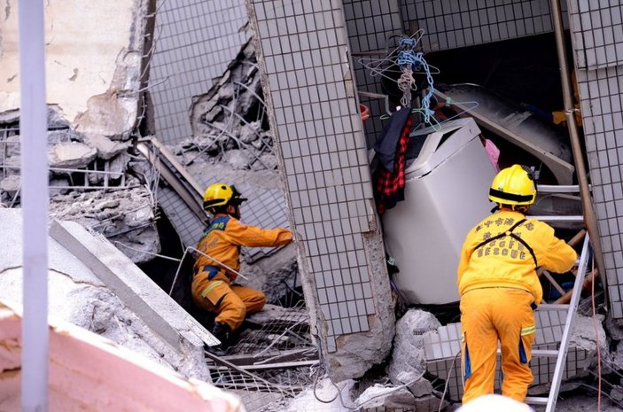 Tayvan'daki depremde ölenlerin sayısı artıyor