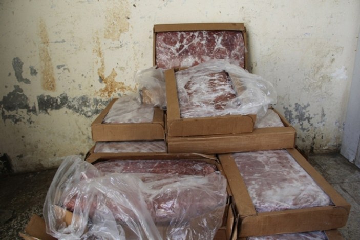 Şanlıurfa’da 2 ton kaçak et ele geçirildi