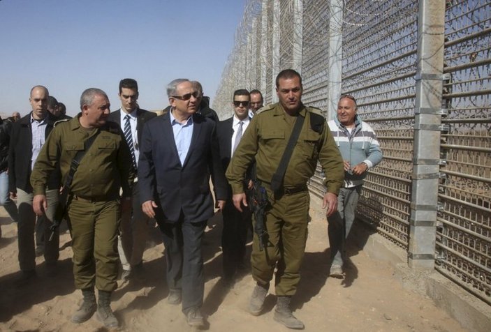 İsrail'in çevresi çitlerle çevrilecek