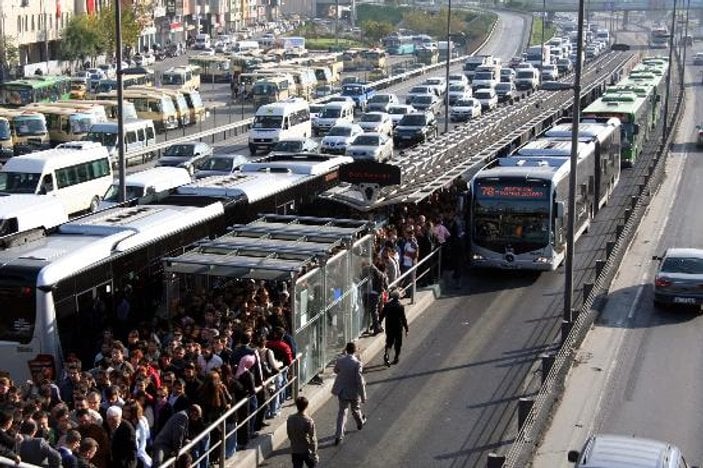 İETT'den metrobüslere yeni uygulama