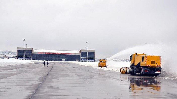 Hakkari'deki havalimanı her an hazır tutuluyor