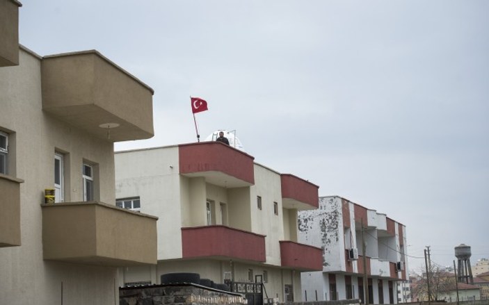 Şırnaklılardan operasyona Türk bayraklı destek