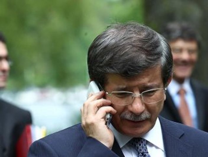 Başbakan Davutoğlu'ndan Thaçi'ye tebrik