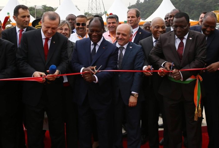 Erdoğan Fildişi Sahili'nde bir fabrikanın açılışını yaptı