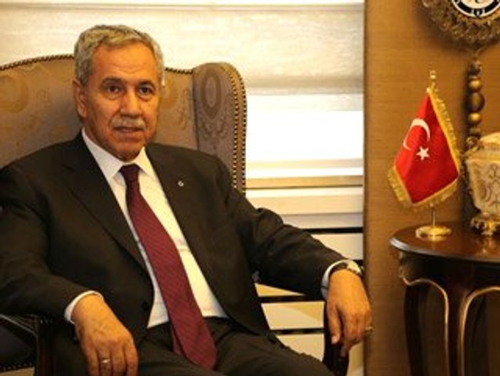 Arınç'tan Anayasa Mahkemesi'ne destek açıklaması