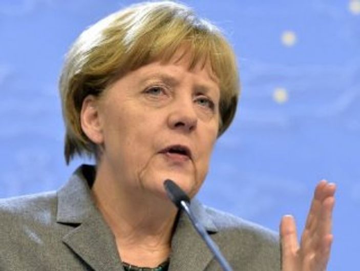 Merkel: Fabrika açmak yetmiyor