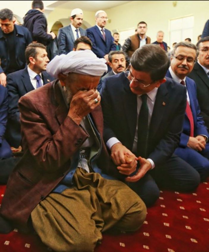 Başbakan Davutoğlu Şırnak'a gitti