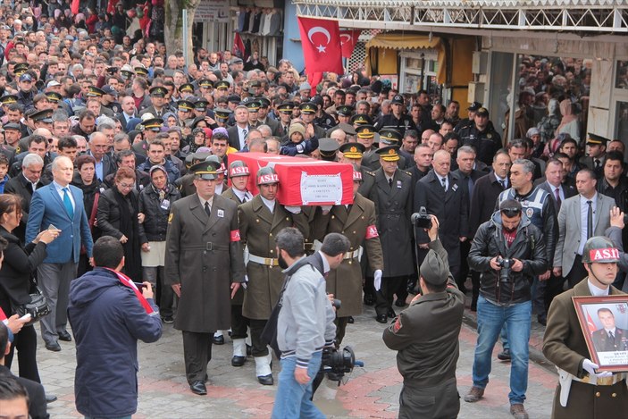 Şehidin oğlu duygulandırdı