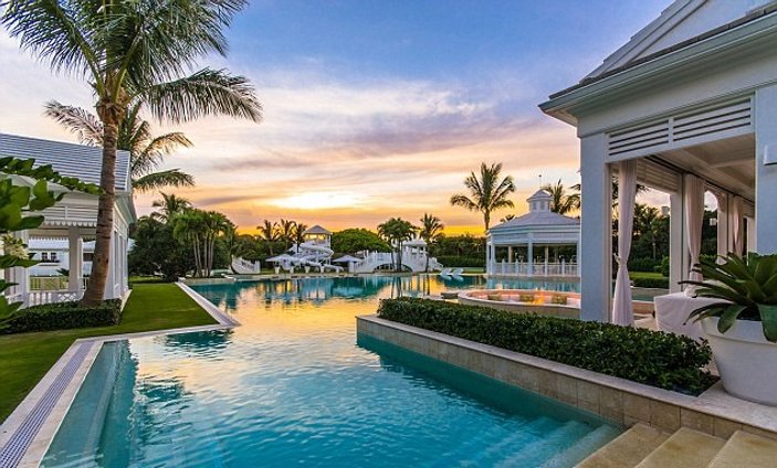Celine Dion Florida'daki evini satışa çıkardı