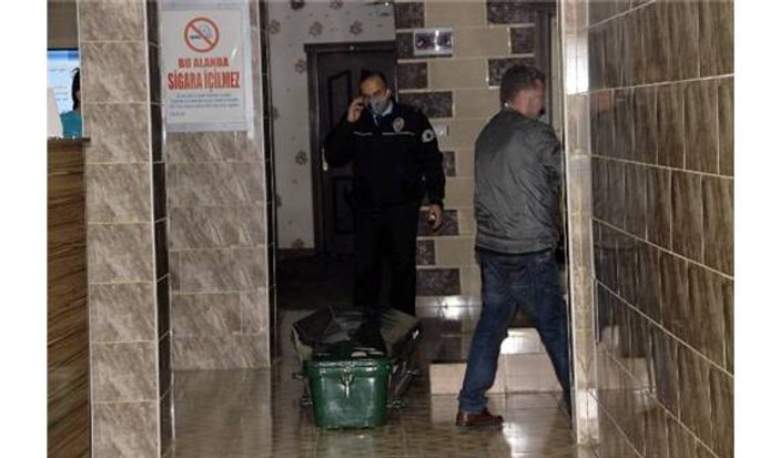 Gaziantep'te otel odasından 4 günlük ceset çıktı