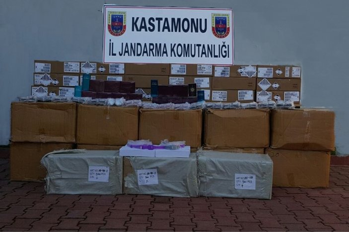 Kastamonu'da jandarmadan kaçakçılara darbe