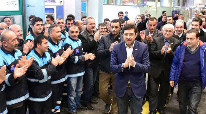 Murat Hazinedar'ı karşılayan işçiler CHP gündeminde