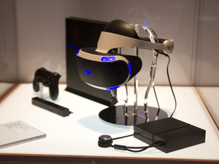 Sony'nin gözlüğü PlayStation VR ilk günden tükendi