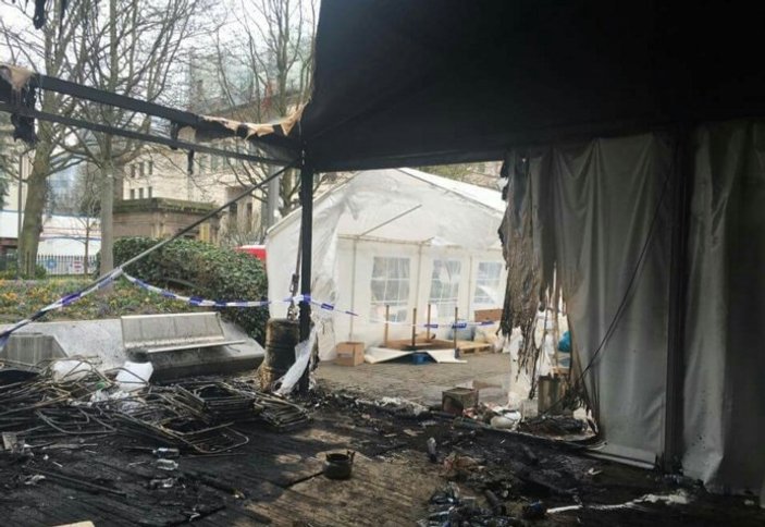 Belçika'da PKK çadırı yakıldı