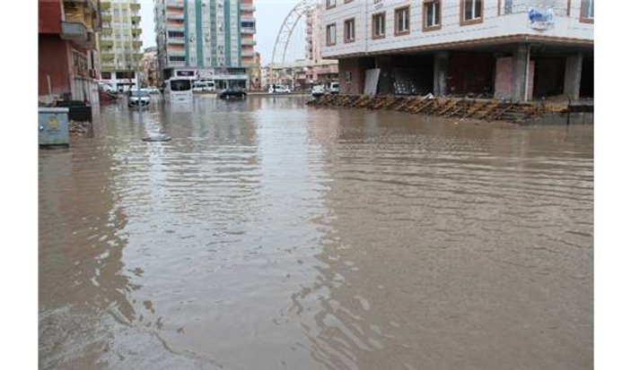 HDP'li belediyenin Batman'ı sular altında kaldı