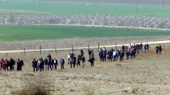 CHP ve HDP'den mülteci çadırı yapılmasın eylemi