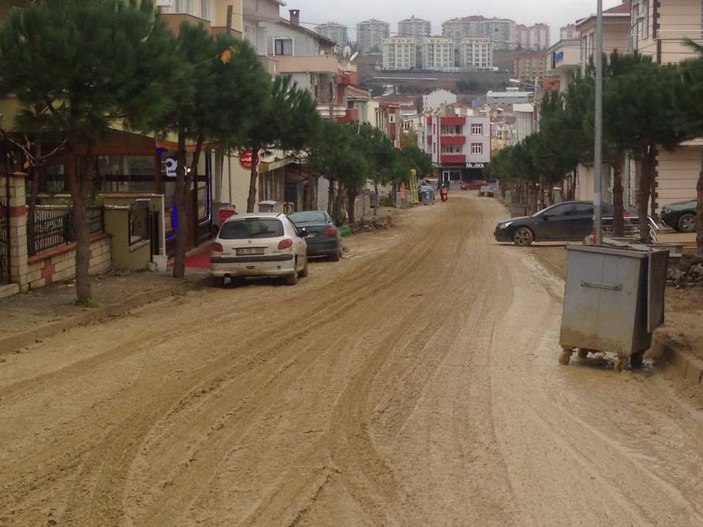 Tekirdağlıları çileden çıkaran yollar