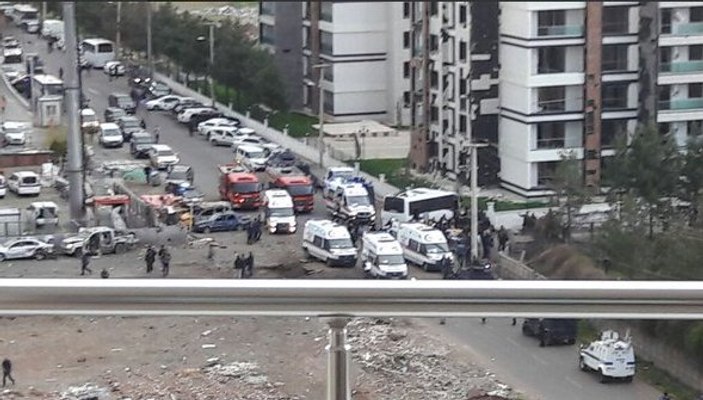 Diyarbakır'da polise bombalı saldırı