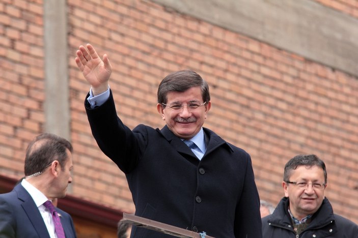 Başbakan Davutoğlu Diyarbakır’da