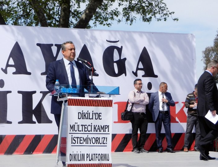 Dikili'de mülteci istemiyoruz protestosu