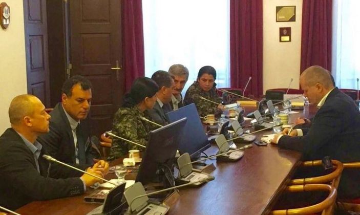 Terör örgütü YPG Prag'da temsilcilik açtı