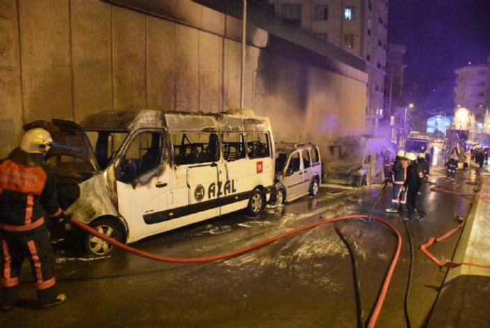 İstanbul'un 3 ilçesinde 23 araç kundaklandı
