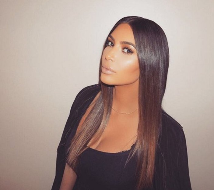 Kim Kardashian Ermenistan'a dua istedi
