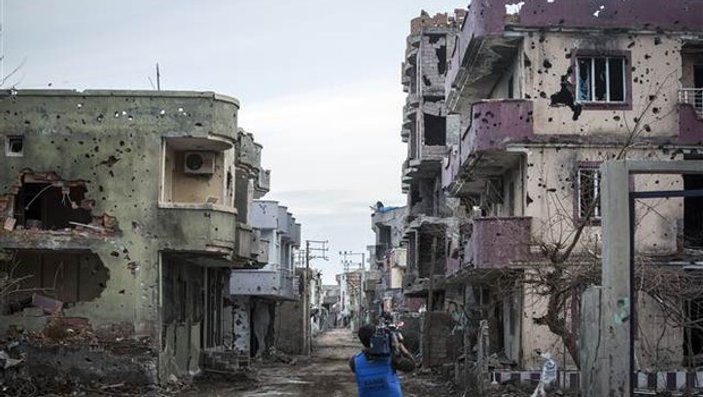 Şırnak'ta 2 bin 700 binanın yıkımına başlandı