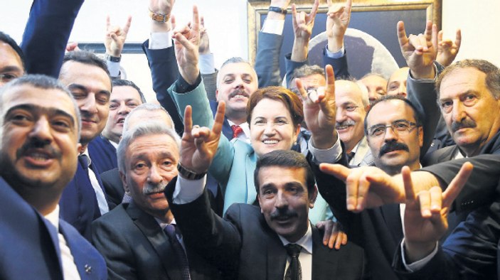 Akşener: Başbakan oluyorum torun biraz bekleyecek