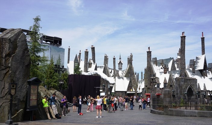 Harry Potter'ın tema parkı açıldı
