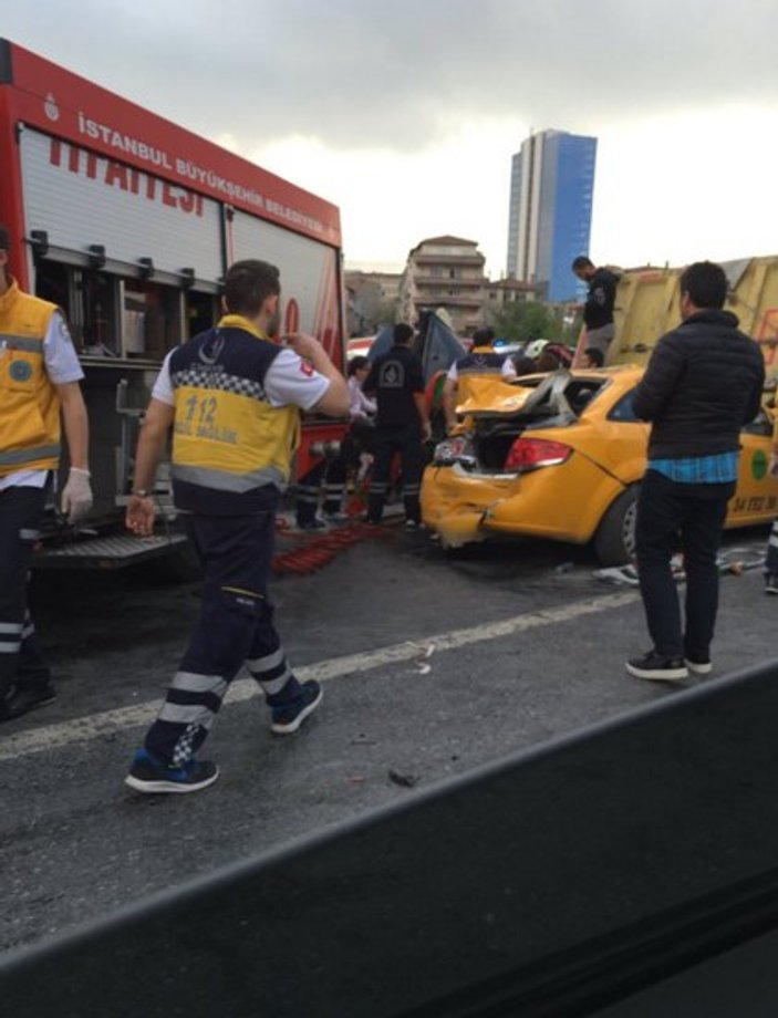 TEM Otoyolu'nda zincirleme trafik kazası