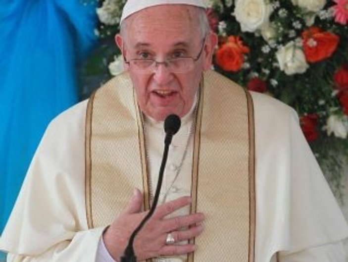 Papa Franciscus: Sanders ile nezaketen görüştüm