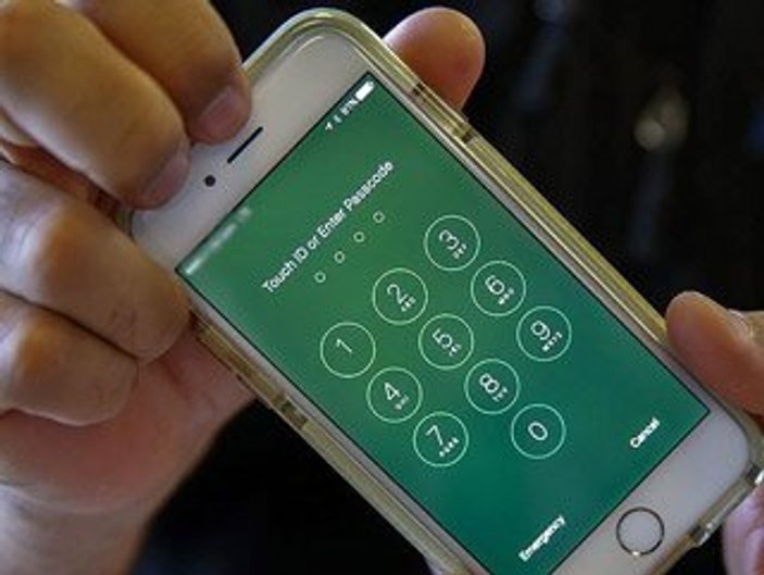 FBI, iPhone'u kırmak için 1 milyon dolar harcadı