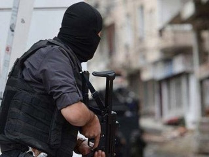 Mardin’de polis aracına bombalı saldırı: 13 yaralı