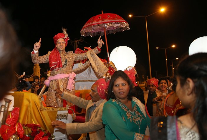 Antalya'da 3 gün 3 gece sürecek Hint düğünü