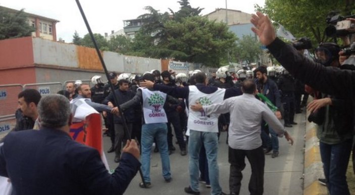 Bakırköy'de HDP'liler polise saldırdı