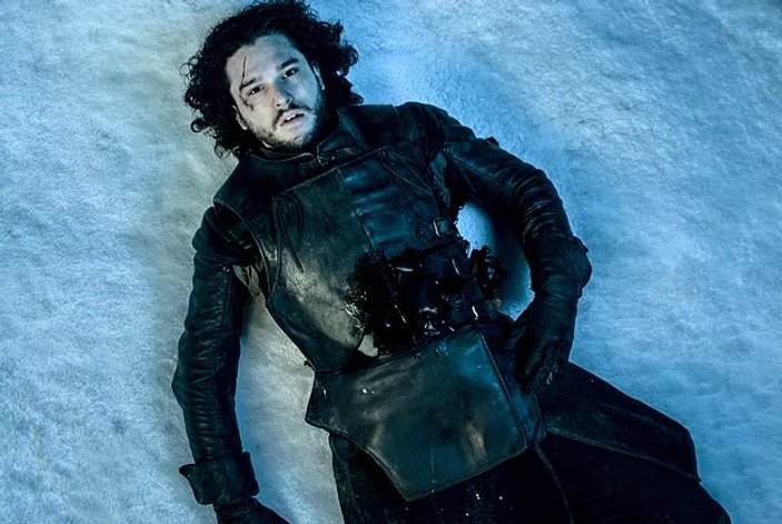 Game Of Thrones'da Jon Snow canlandı