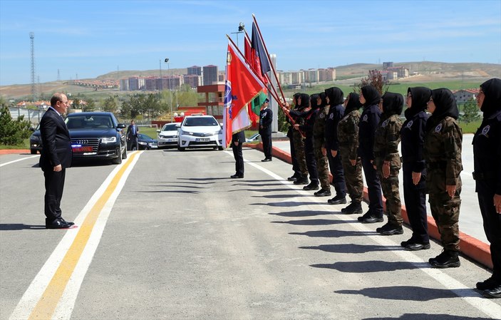 Afgan kadın polis adaylarına Sivas'ta eğitim